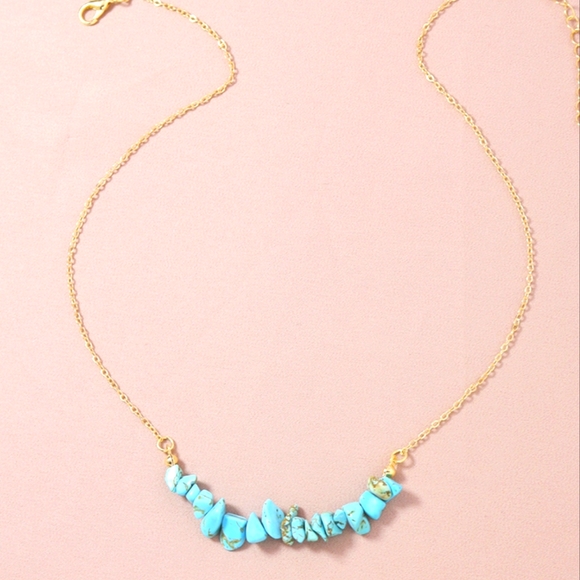 Crushed Stone Turquoise Delicate Indie Necklace - Picture 4 of 7